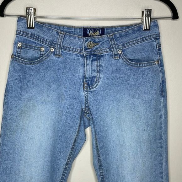 Vintage Y2K Angels Size 3 Light Wash Low Rise Rhinestone Cropped Cuffed Jeans - Picture 3 of 12